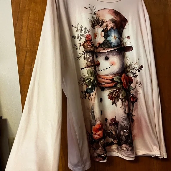 Floral Snowman Graphic Shirt - Picture 3 of 7